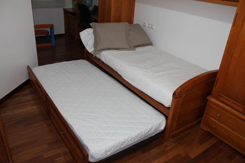 Ordes Apartamentos Camino Ingles מראה חיצוני תמונה