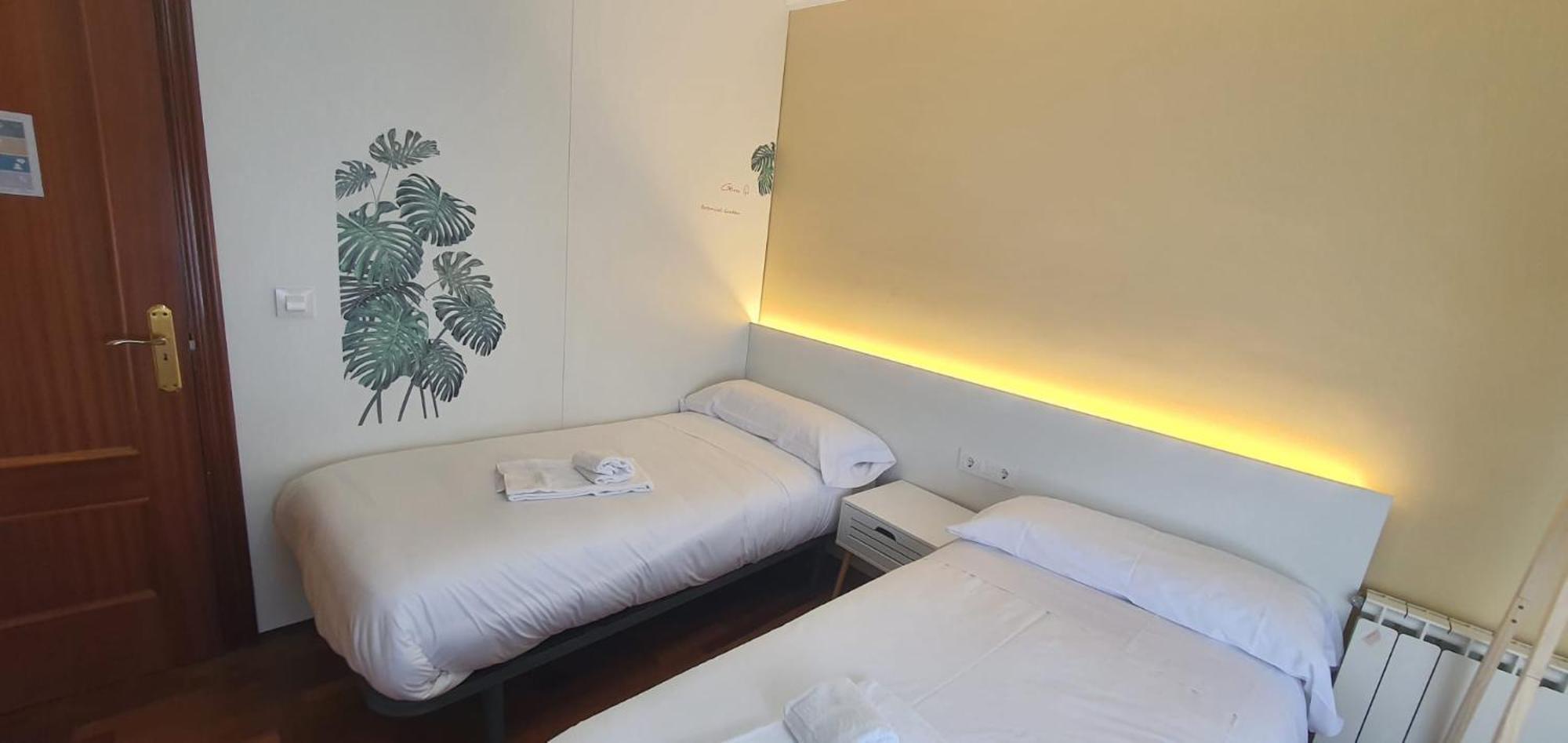Ordes Apartamentos Camino Ingles מראה חיצוני תמונה